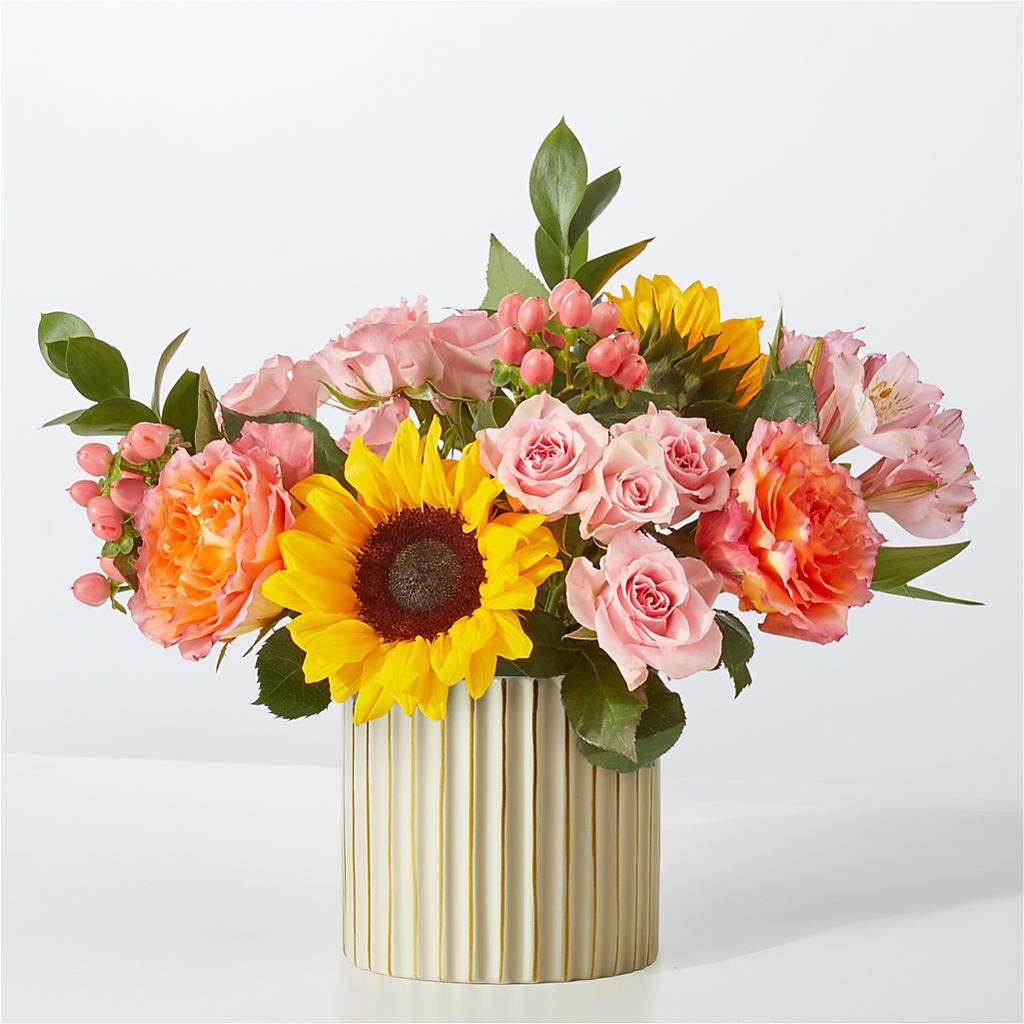 Sun's Out Bouquet – Calumet Florist, Calumet City IL