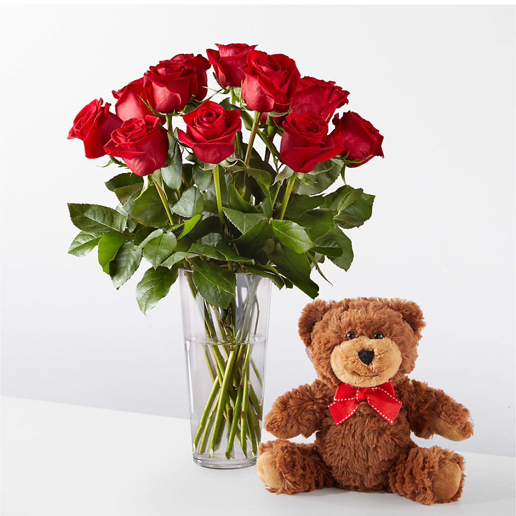 Romantic Long Stem Red Rose Bouquet Bundles – Calumet Florist, Calumet City IL