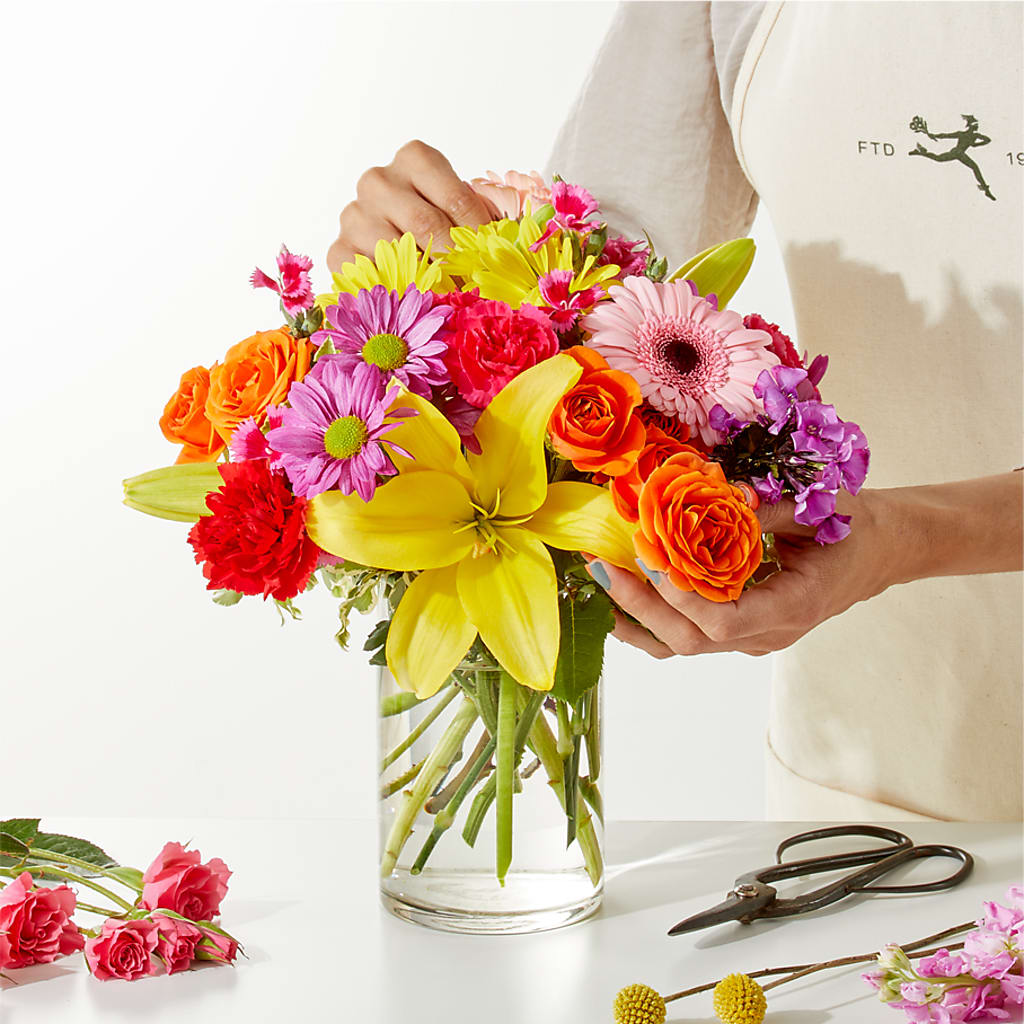 Cue the Confetti - A Florist Original – Calumet Florist, Calumet City IL