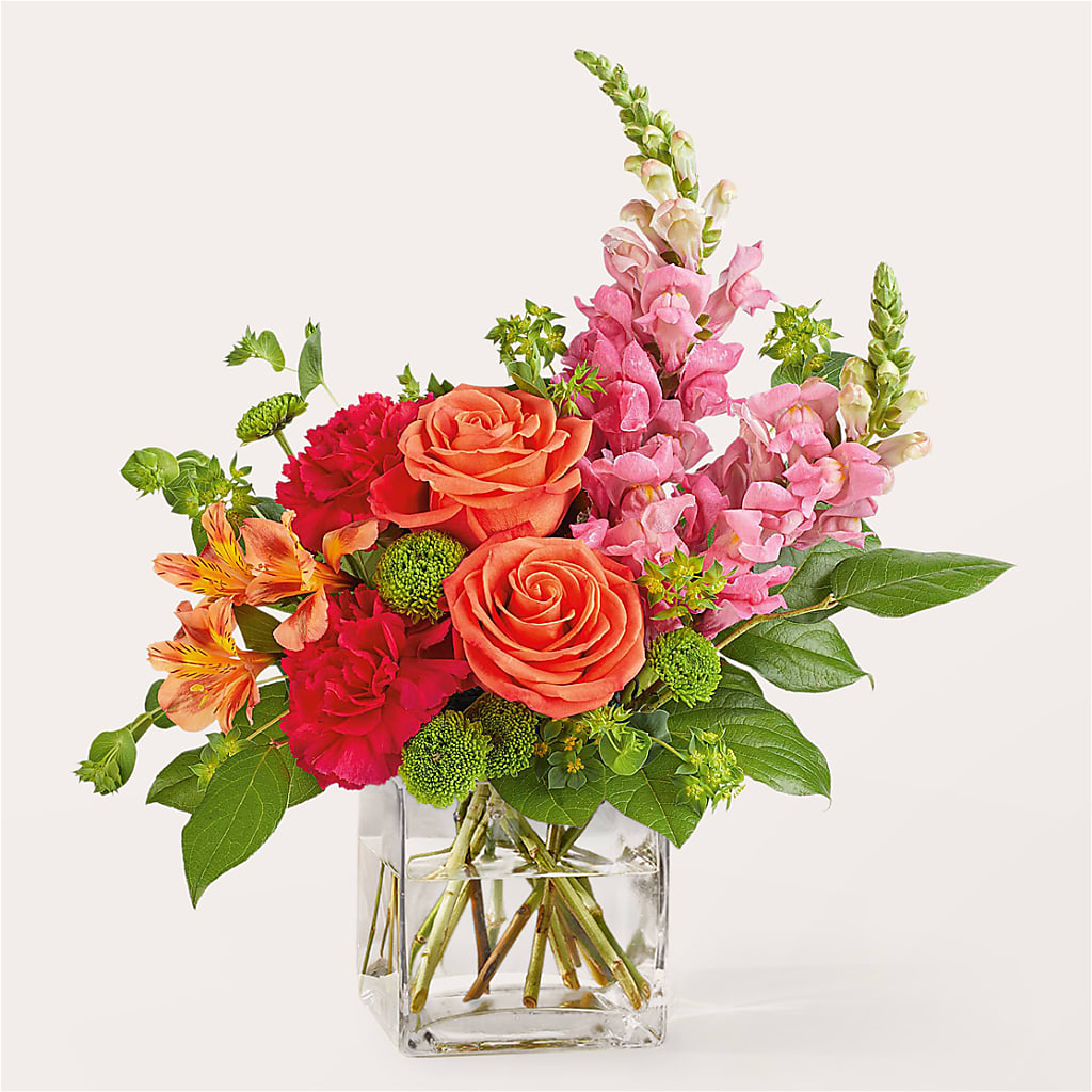 Cosmopolitan Bouquet – Calumet Florist, Calumet City IL