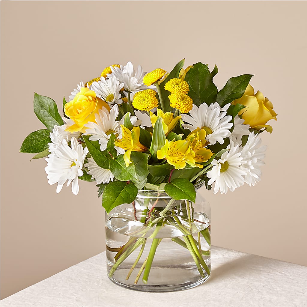 Sunny Sentiments Bouquet – Calumet Florist, Calumet City IL