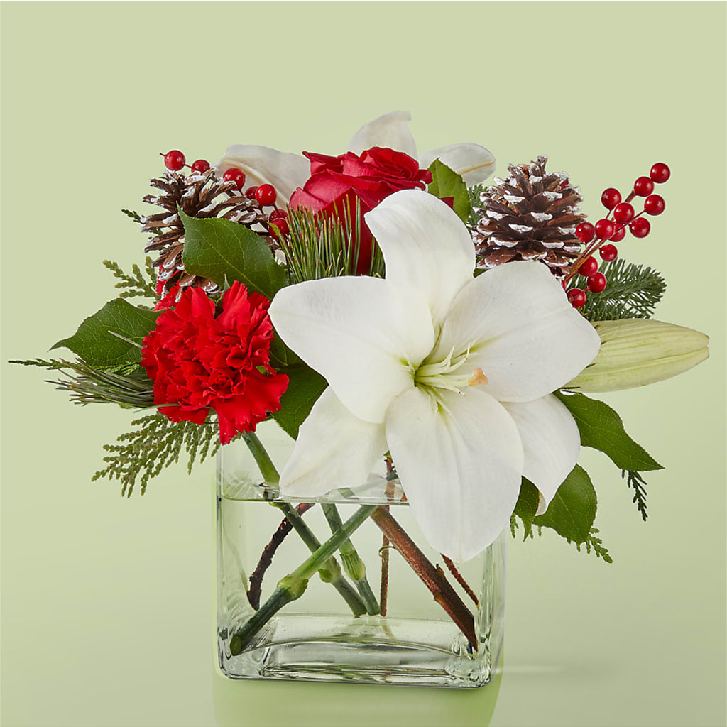 Glistening Icicles Bouquet – Calumet Florist, Calumet City IL