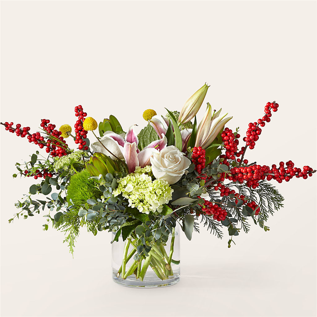 Berry & Bright Bouquet – Calumet Florist, Calumet City IL