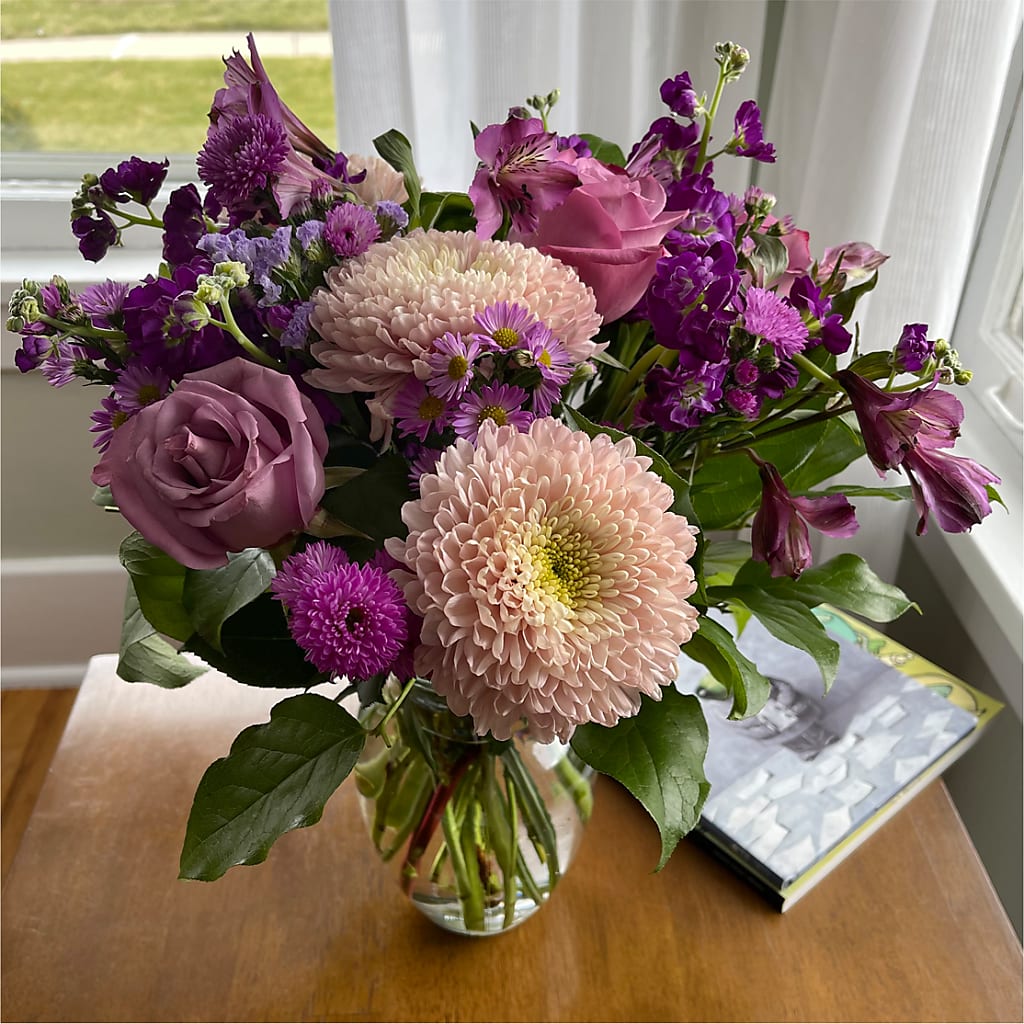 Ultraviolet Bouquet –  Calumet Florist, Calumet City IL