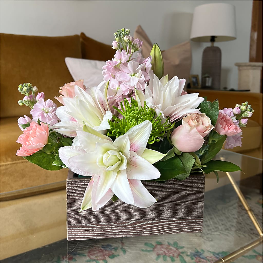 Beautiful Spirit Basket –  Calumet Florist, Calumet City IL