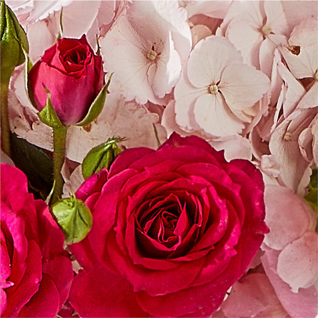 Glitz & Glam Bouquet –  Calumet Florist, Calumet City IL