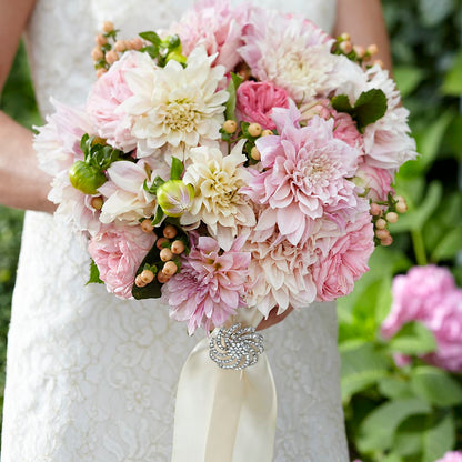 Heart's Promise Bouquet –  Calumet Florist, Calumet City IL