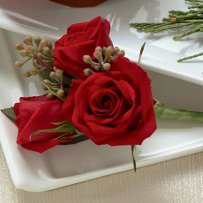 Red Spray Rose Boutonniere –  Calumet Florist, Calumet City IL